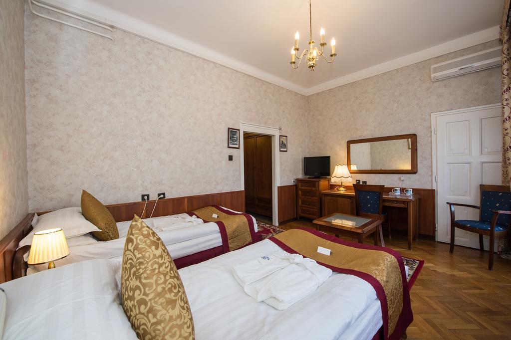 Hotel Tisza és Thermálfürdő Szolnok Zimmer foto