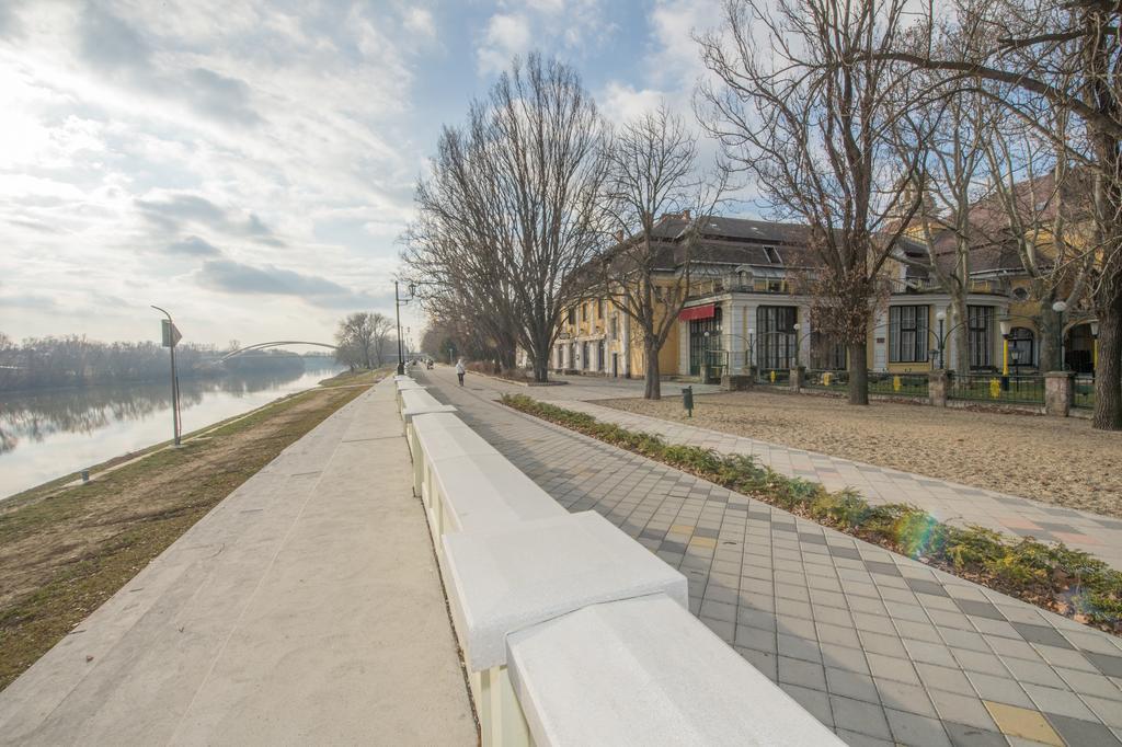 Hotel Tisza és Thermálfürdő Szolnok Exterior foto