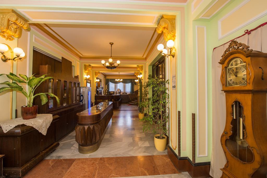 Hotel Tisza és Thermálfürdő Szolnok Exterior foto